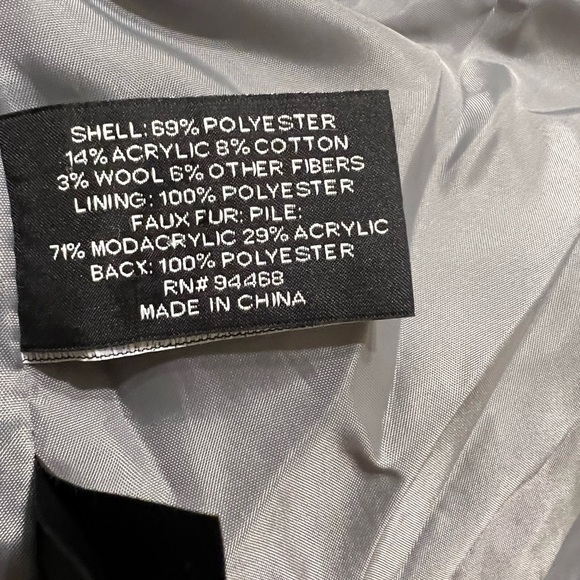 Ana Sweater , Size M Gray color Good condition Used - Picture 12 of 12